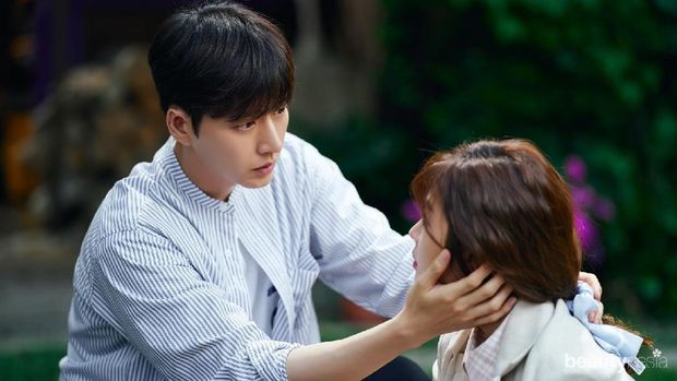 Ramalan Zodiak Hari Ini: Capricorn Jangan Buka Luka Lama, Virgo Stop Bahas Mantan!