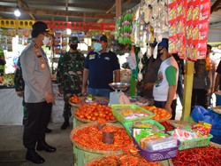 Jelang New Normal, Kapolda Gorontalo dan Pangdam Merdeka Tinjau Pasar