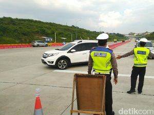 Larangan Mudik Berakhir, Polisi Halau 156 Ribu Kendaraan Pemudik