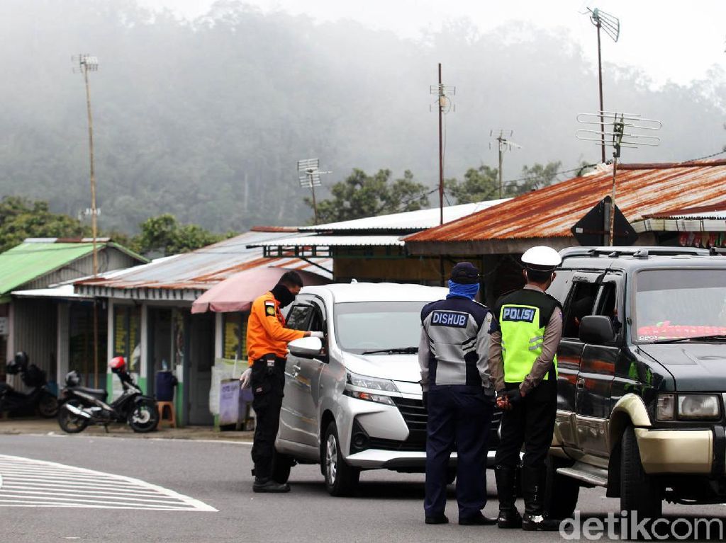 Ingat! Larangan Mudik dan Arus Balik Diperpanjang Sampai 7 Juni Ingat! Larangan Mudik dan Arus Balik Diperpanjang Sampai 7 Juni