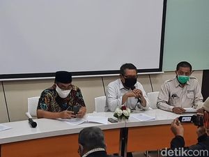 Guru Besarnya Diteror dan Dituduh Makar, UII Akan Lapor Polisi Guru Besarnya Diteror dan Dituduh Makar, UII Akan Lapor Polisi