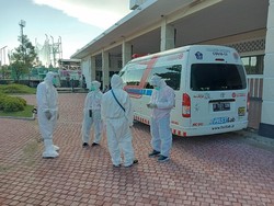 Mobil PCR yang Diminta Risma Sudah Beroperasi di Surabaya