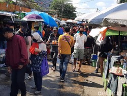 Sejumlah Pasar di Jakarta Abaikan Jaga Jarak, Satpol PP: Kita Disiplinkan