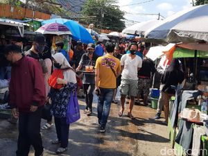 Ikatan Pedagang Kritik Pengawasan Pasar di DKI: Minim Edukasi COVID-19 Ikatan Pedagang Kritik Pengawasan Pasar di DKI: Minim Edukasi COVID-19