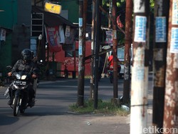 Apjatel Imbau Anggotanya Patuhi Pemkot Tangsel Cabut Tiang Makan Jalan