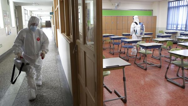 Kasus Corona Melonjak, Sekolah di Korsel Kembali Ditutup