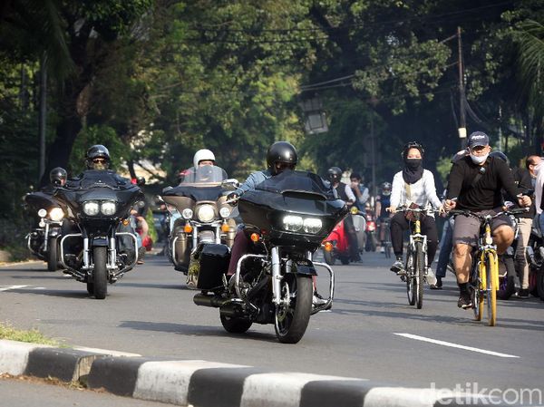 Aduh! Pengendara Moge Konvoi saat Pandemi Corona