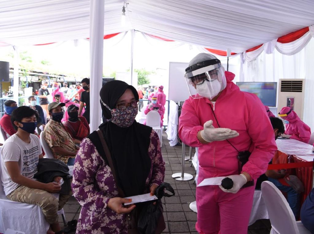 Zona Merah di Surabaya jadi Sasaran Rapid Test Massal Zona Merah di Surabaya jadi Sasaran Rapid Test Massal