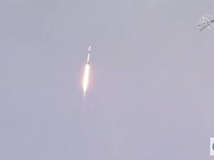 SpaceX Sukses Lesatkan Astronaut ke Antariksa, Amerika Bangga