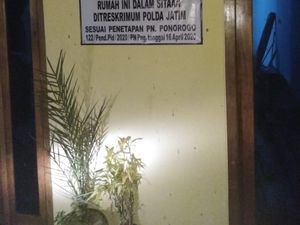 Wanita di Ponorogo yang Suaminya Bunuh Diri Gelapkan Uang Rp 5,8 M