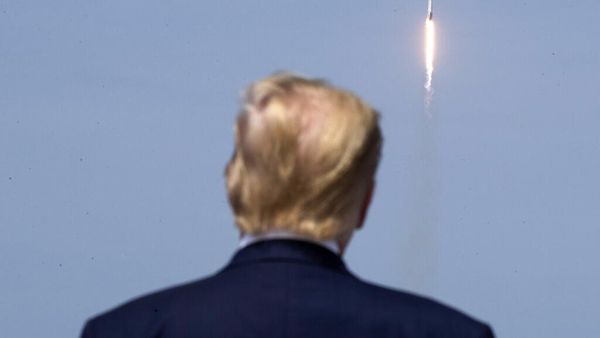 Detik-detik SpaceX dan NASA Terbangkan Lagi Astronaut ke Angkasa