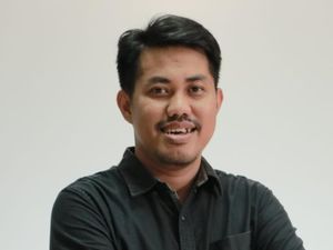 Sosiolog Sebut Ucapan Selamat HUT Kota Surabaya dari Gubernur Dinginkan Suasana Sosiolog Sebut Ucapan Selamat HUT Kota Surabaya dari Gubernur Dinginkan Suasana