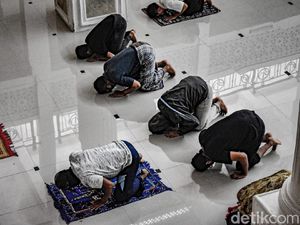 Jadwal Sholat di Tasikmalaya Oktober 2022 Jadwal Sholat di Tasikmalaya Oktober 2022