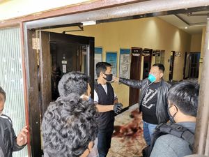 Polri Sebut Terduga Teroris Penyerang Mapolsek Daha Selatan Lone Wolf Polri Sebut Terduga Teroris Penyerang Mapolsek Daha Selatan Lone Wolf