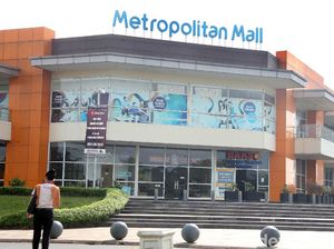 Suasana Metropolitan Mall Cileungsi yang Tutup di Tengah Pandemi