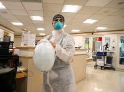 Hamil 7 Bulan, Dokter Tetap Rawat Pasien Corona yang Berpenghasilan Rendah