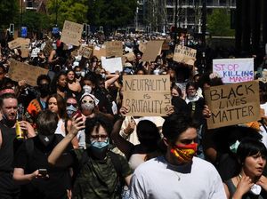 Di London dan Berlin, Ratusan Orang Protes Kematian George Floyd
