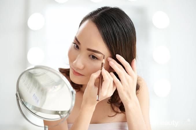 Ingin Alis Sempurna? Ini 5 Rekomendasi Pensil Alis Lokal