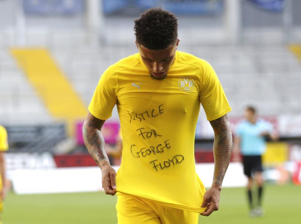 Pesan Solidaritas dari Sancho hingga Van Dijk untuk George Floyd Pesan Solidaritas dari Sancho hingga Van Dijk untuk George Floyd