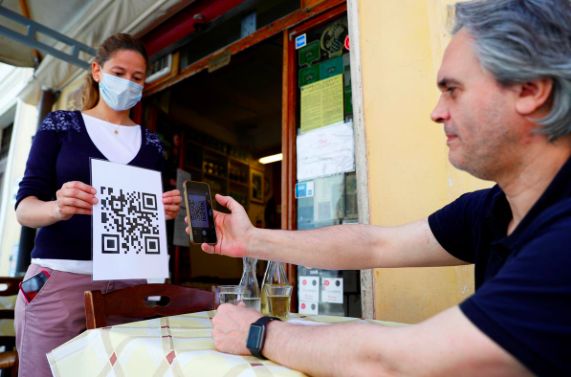 Protokol Minim Sentuhan di Restoran