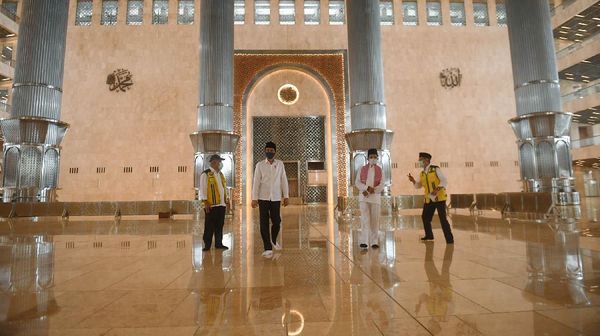 Jokowi Tinjau Persiapan New Normal di Masjid Istiqlal