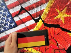 China Ancam Balas AS Terkait Hong Kong, Jerman Tawarkan Mediasi