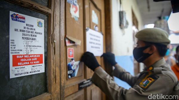 Usai Mudik, Rumah Warga Ditempel Stiker Wajib Isolasi Mandiri