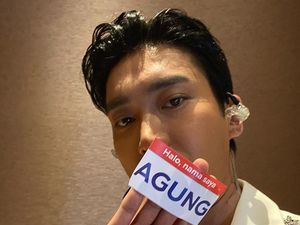 7 Momen Siwon yang Melokal, Dipanggil Mas Agung Hingga Jualan Kurma 7 Momen Siwon yang Melokal, Dipanggil Mas Agung Hingga Jualan Kurma