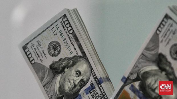 Nilai tukar rupiah di pasar spot ditutup menguat 195 poin atau 1,33 persen ke level Rp14.415 per dolar AS pada akhir perdagangan hari ini.Sementara itu, indeks dolar AS terpantau menguat 0,039 poin atau 0,04 persen ke level 97,869 pada pukul 14.53 WIB.