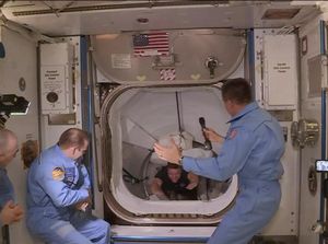 Kisah Menarik Astronaut NASA Terbang ke Stasiun Antariksa Kisah Menarik Astronaut NASA Terbang ke Stasiun Antariksa