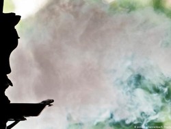 Langgar Larangan Beroperasi, Sisha Bar di Jerman Picu Klaster Baru Corona