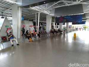 Tak Ada Penumpukan Penumpang, Begini Suasana Stasiun Bogor Pagi Ini