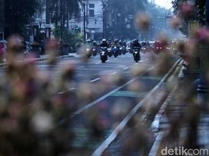 Katanya Bandung Diciptakan Saat Tuhan Tersenyum, tapi Angkutan Umumnya kok...