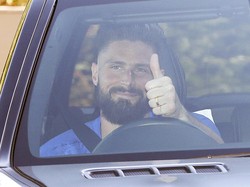 Giroud Bertahan di Chelsea karena Kuasa Tuhan