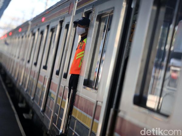 Begini Kondisi KRL di Bekasi Jelang New Normal