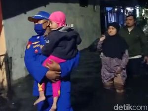 Banjir Rob di Kota Pekalongan, Warga Dievakuasi