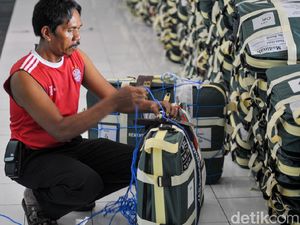 1.021 Calhaj Banyuwangi Batal Berangkat Haji, Bupati Anas: Ambil Hikmahnya 1.021 Calhaj Banyuwangi Batal Berangkat Haji, Bupati Anas: Ambil Hikmahnya