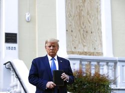 Video Kesal Tak Dibantu soal Iran, Trump: Cari Minyak Kalian Sendiri!