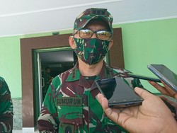 TNI Jaga 56 Titik Keramaian di Banten Disiplinkan Masyarakat terkait Corona