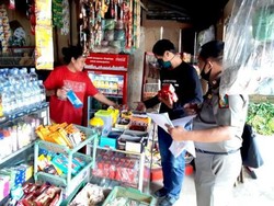 Dampak Corona, Produk Makanan Kedaluwarsa Disita dari Kios-kios di Tana Toraja