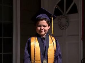 Bocah Jenius Jadi Wisudawan Termuda di Kampus, Kuliah Selesai dalam Setahun Bocah Jenius Jadi Wisudawan Termuda di Kampus, Kuliah Selesai dalam Setahun