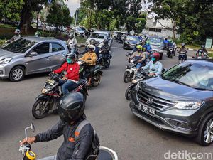 Bundaran Pondok Indah Terpantau Ramai Lancar