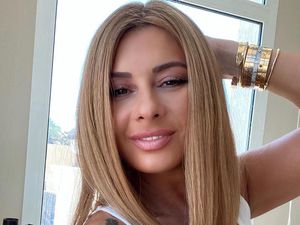 Foto: Model Playboy yang Dijuluki Agen Sepak Bola Terpanas