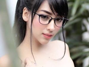 Fisiknya Bikin Minder Orang, Angela Lorenza Tanggapi Kabar Operasi Plastik Fisiknya Bikin Minder Orang, Angela Lorenza Tanggapi Kabar Operasi Plastik
