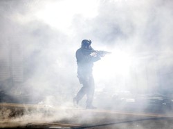 Seruan Bagi Pengunjuk Rasa Kematian George Floyd untuk Tes Corona