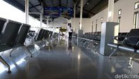 Tidak Ada Perjalanan Jarak Jauh, Stasiun Kiaracondong Sepi