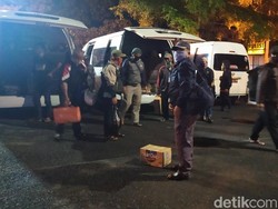 Polda Jabar Tindak Ratusan Travel Gelap Selama Operasi Ketupat