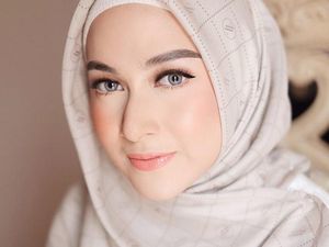 Foto: Pesona 12 Ratu FTV Indonesia yang Kini Berhijab