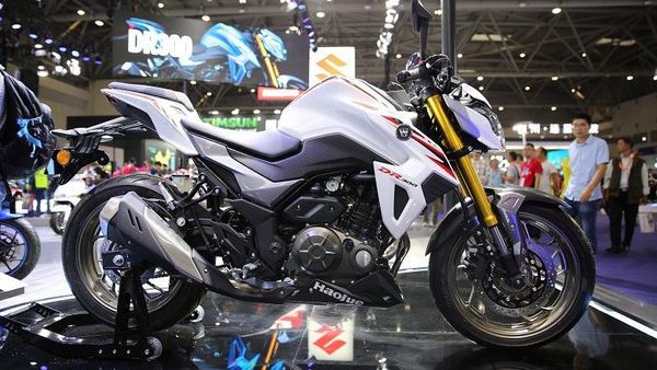 Penampakan Motor Suzuki Pesaing MT-25 dan Z250