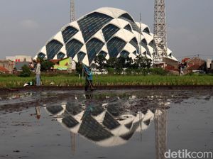 Yok Bisa Yok... Masjid Al Jabar Bandung Tuntas 100 Persen